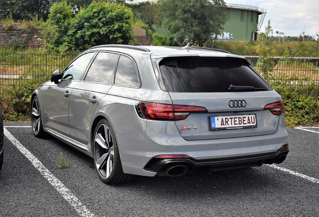 Audi RS4 Avant B9