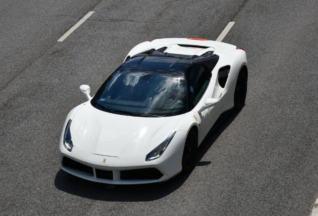 Ferrari 488 Spider