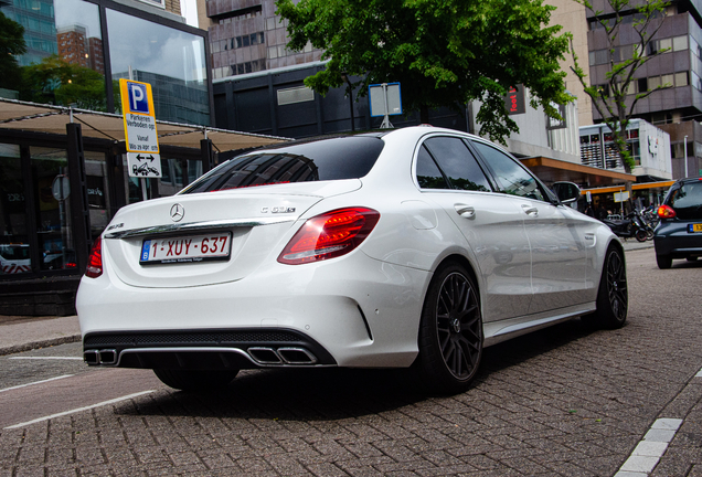 Mercedes-AMG C 63 S W205