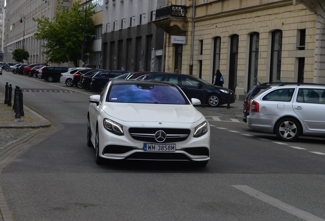 Mercedes-AMG S 63 Coupé C217