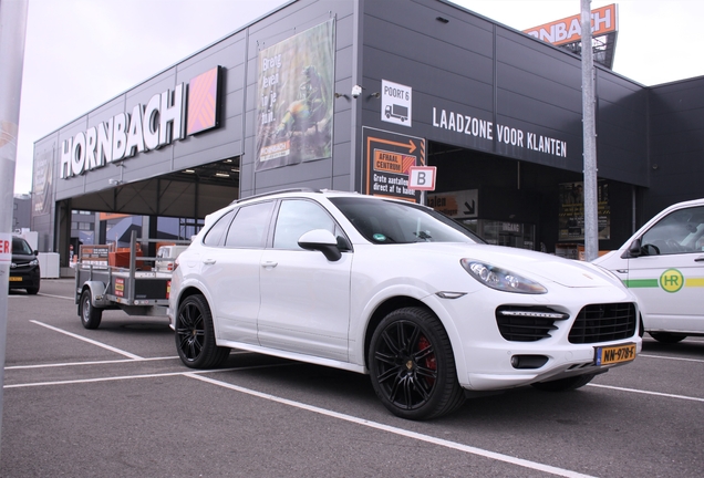 Porsche 958 Cayenne GTS