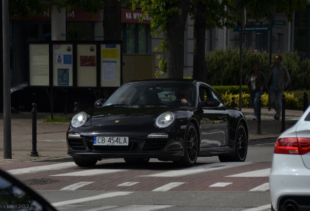 Porsche 997 Carrera 4 GTS