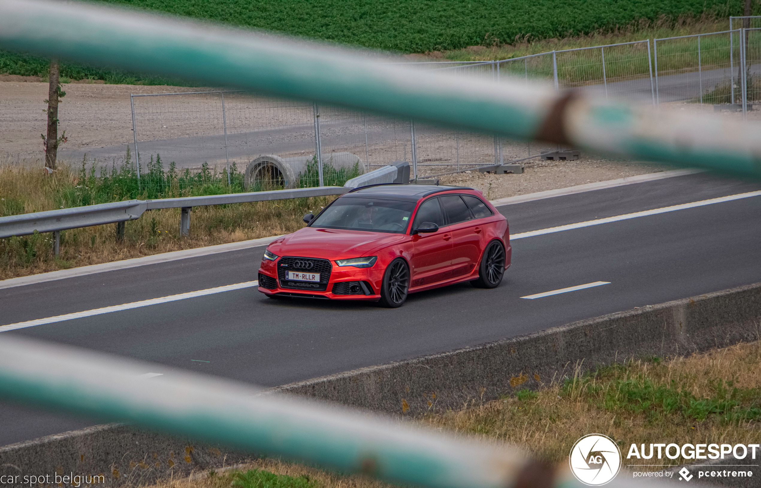 Audi RS6 Avant C7 2015