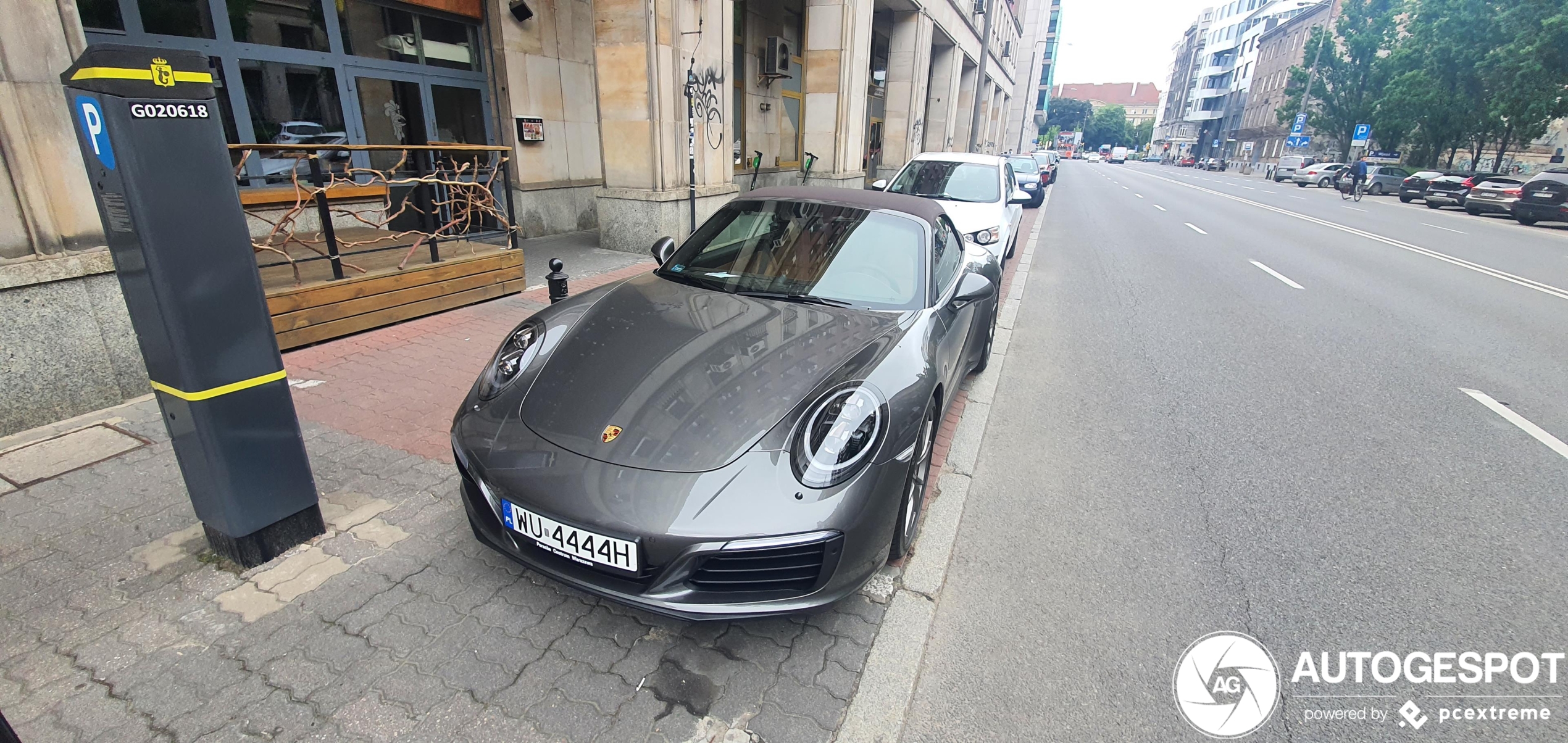 Porsche 991 Carrera 4S Cabriolet MkII