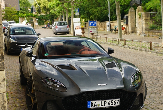 Aston Martin DBS Superleggera