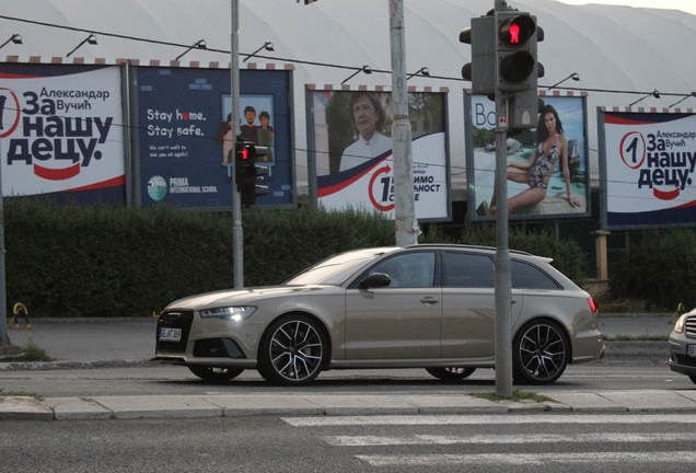 Audi RS6 Avant C7 2015