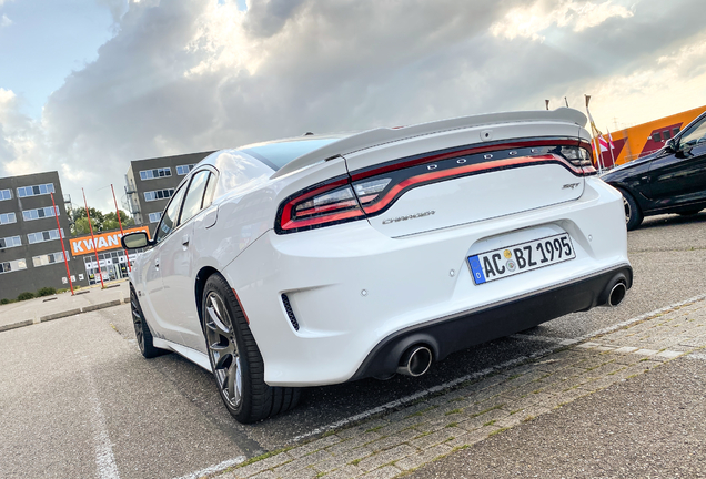 Dodge Charger SRT 392 2015