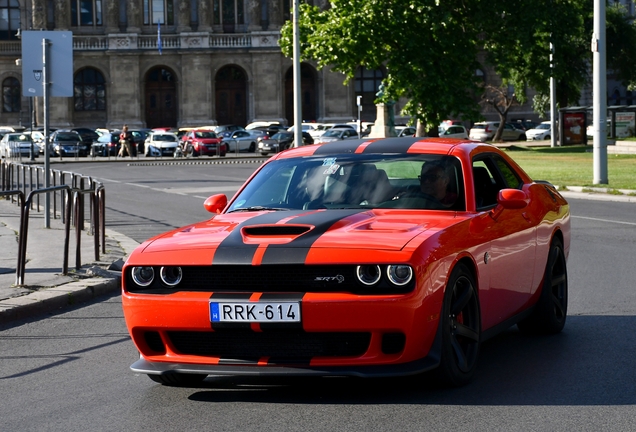 Dodge Challenger SRT Hellcat