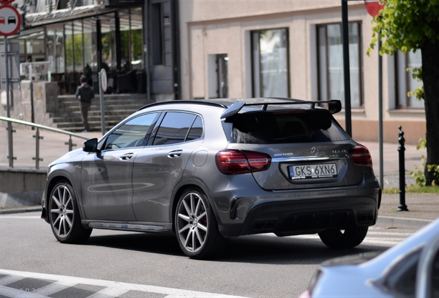 Mercedes-AMG GLA 45 X156 2017