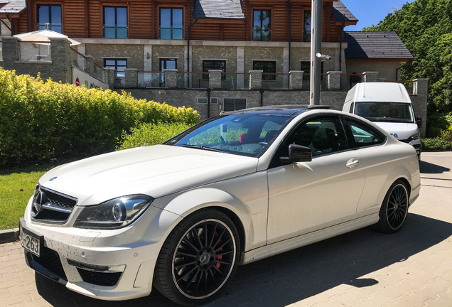 Mercedes-Benz C 63 AMG Coupé