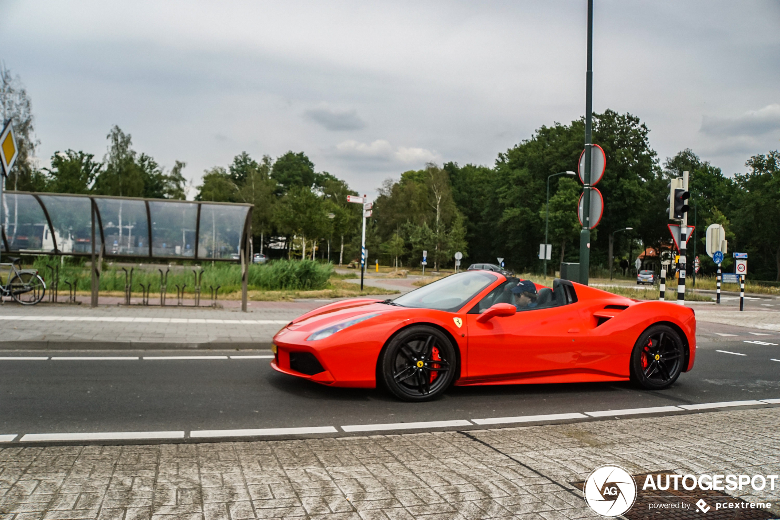 Ferrari 488 Spider