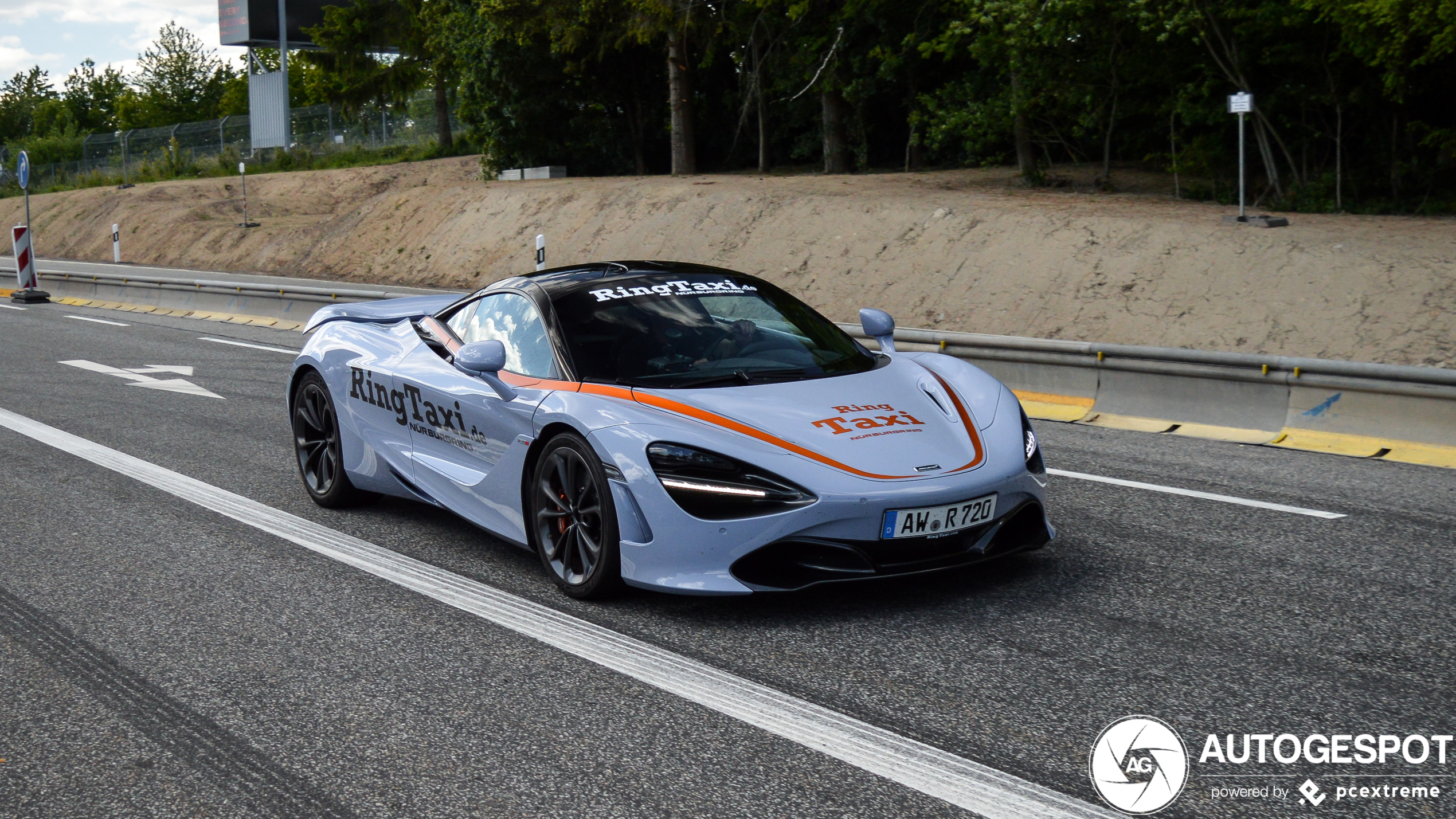 McLaren 720S