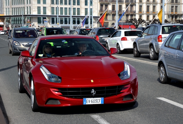 Ferrari FF