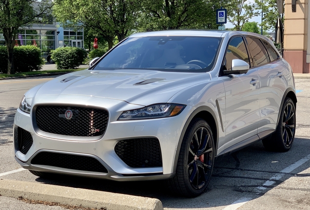 Jaguar F-PACE SVR