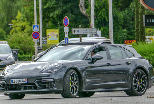 Porsche 971 Panamera Turbo S E-Hybrid Sport Turismo