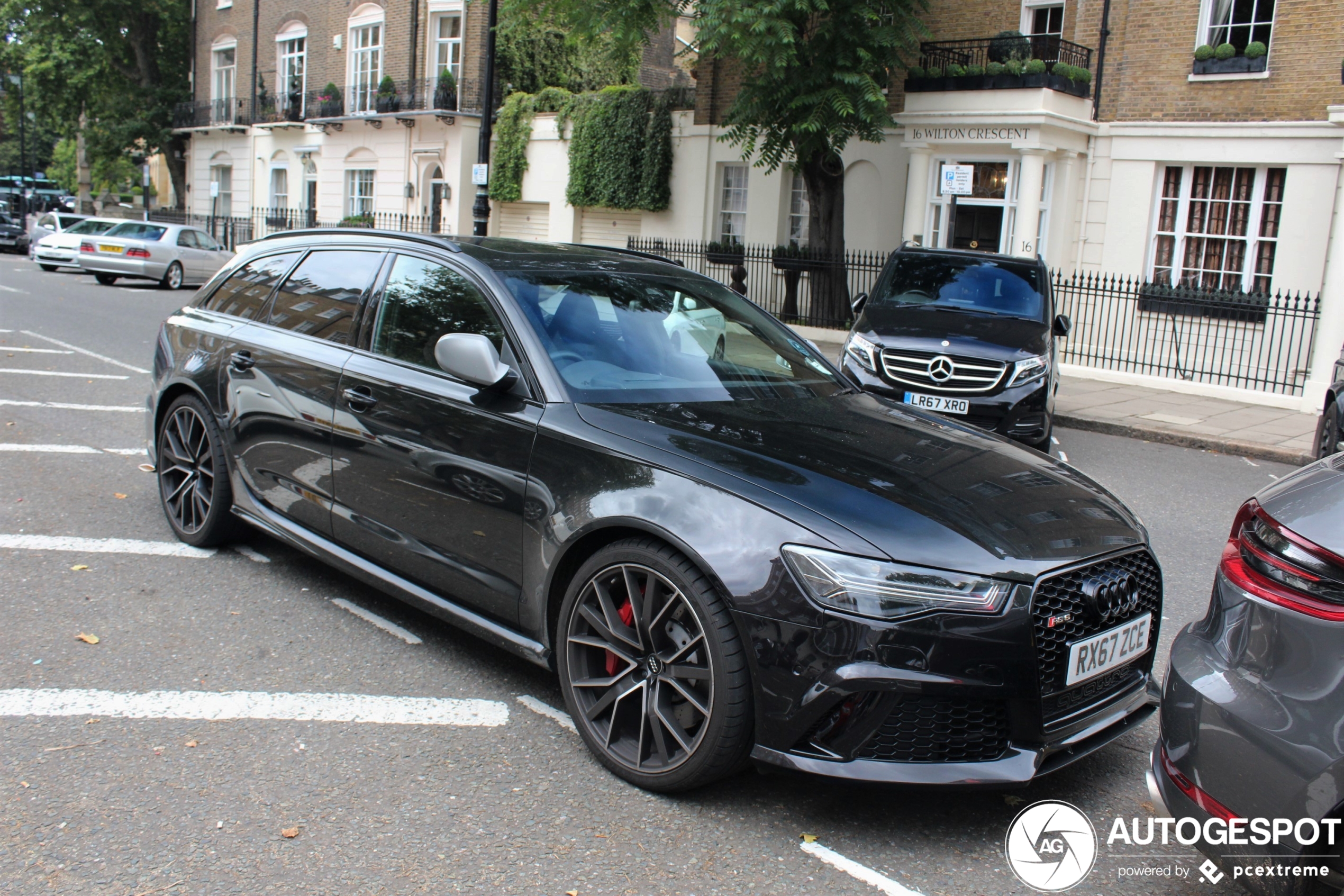 Audi RS6 Avant C7 2015