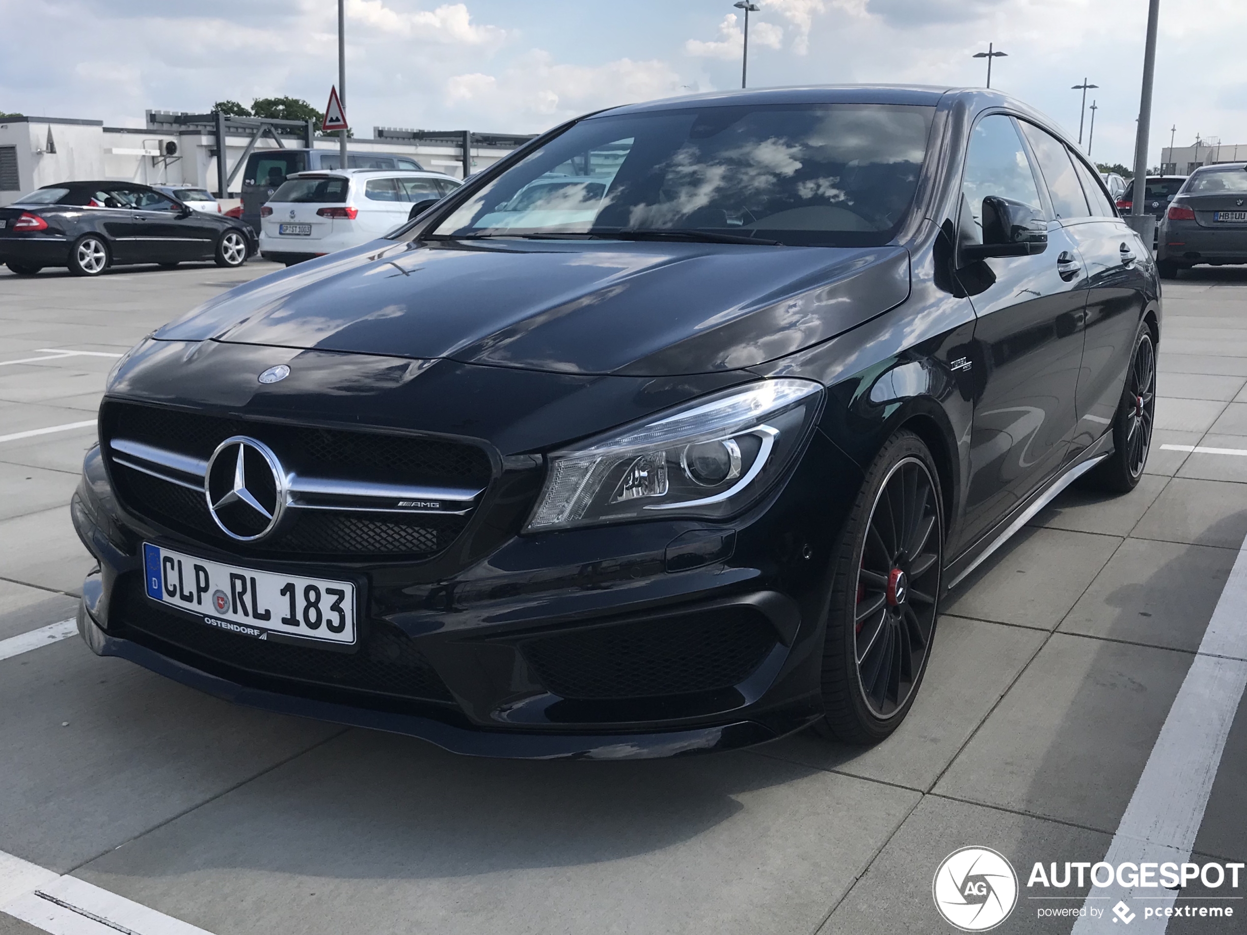 Mercedes-Benz CLA 45 AMG Shooting Brake