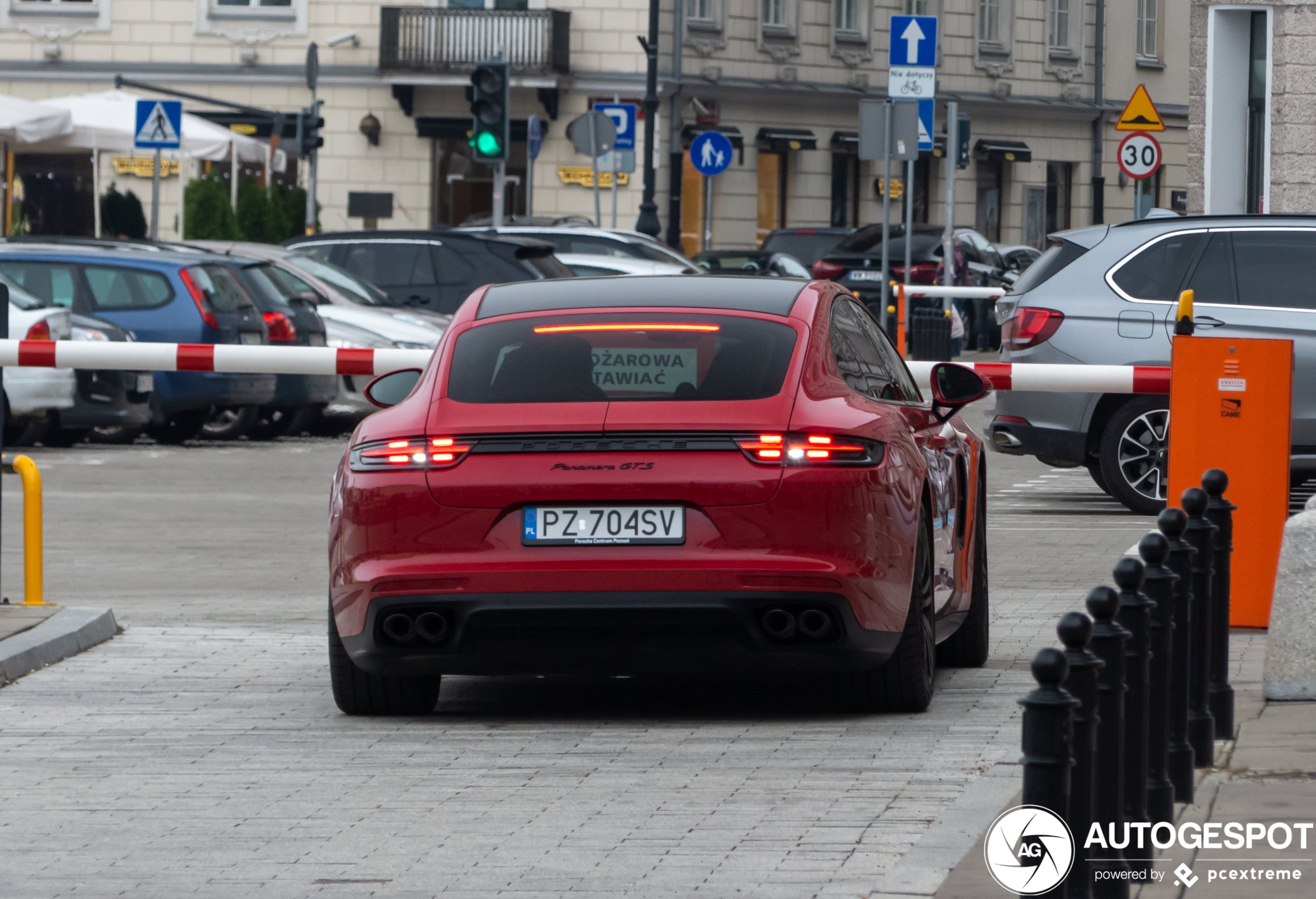 Porsche 971 Panamera GTS MkI