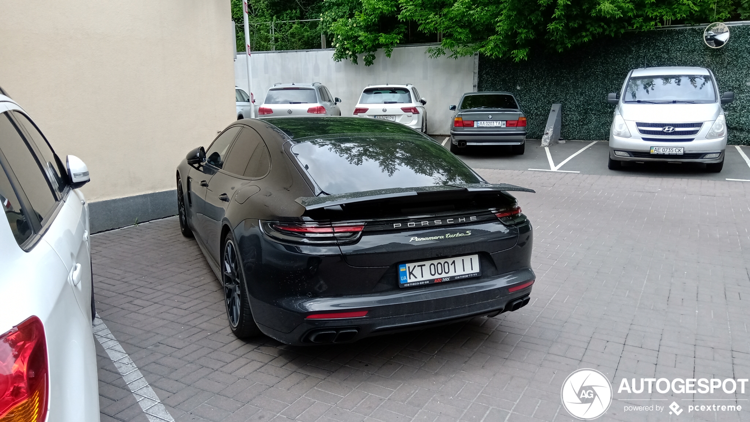 Porsche 971 Panamera Turbo S E-Hybrid