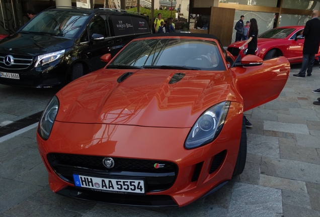 Jaguar F-TYPE S V8 Convertible