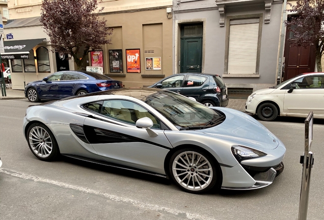 McLaren 570GT