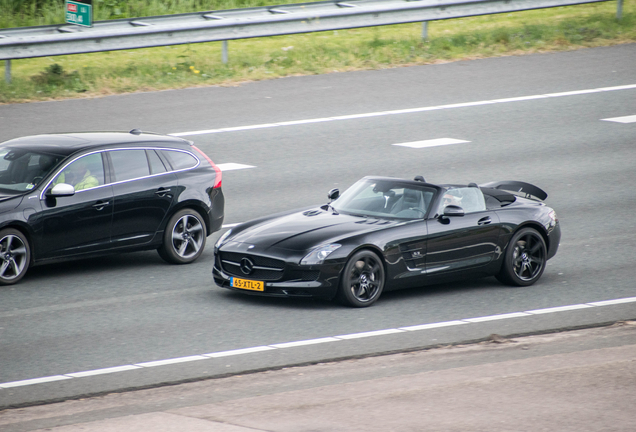 Mercedes-Benz SLS AMG Roadster