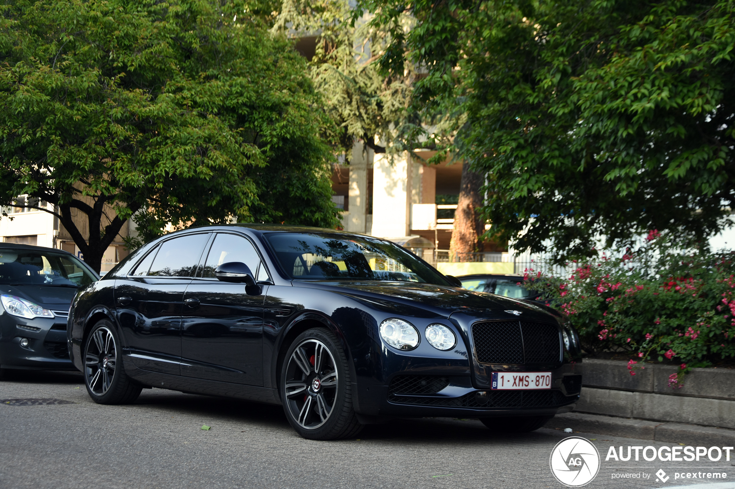 Bentley Flying Spur V8 S