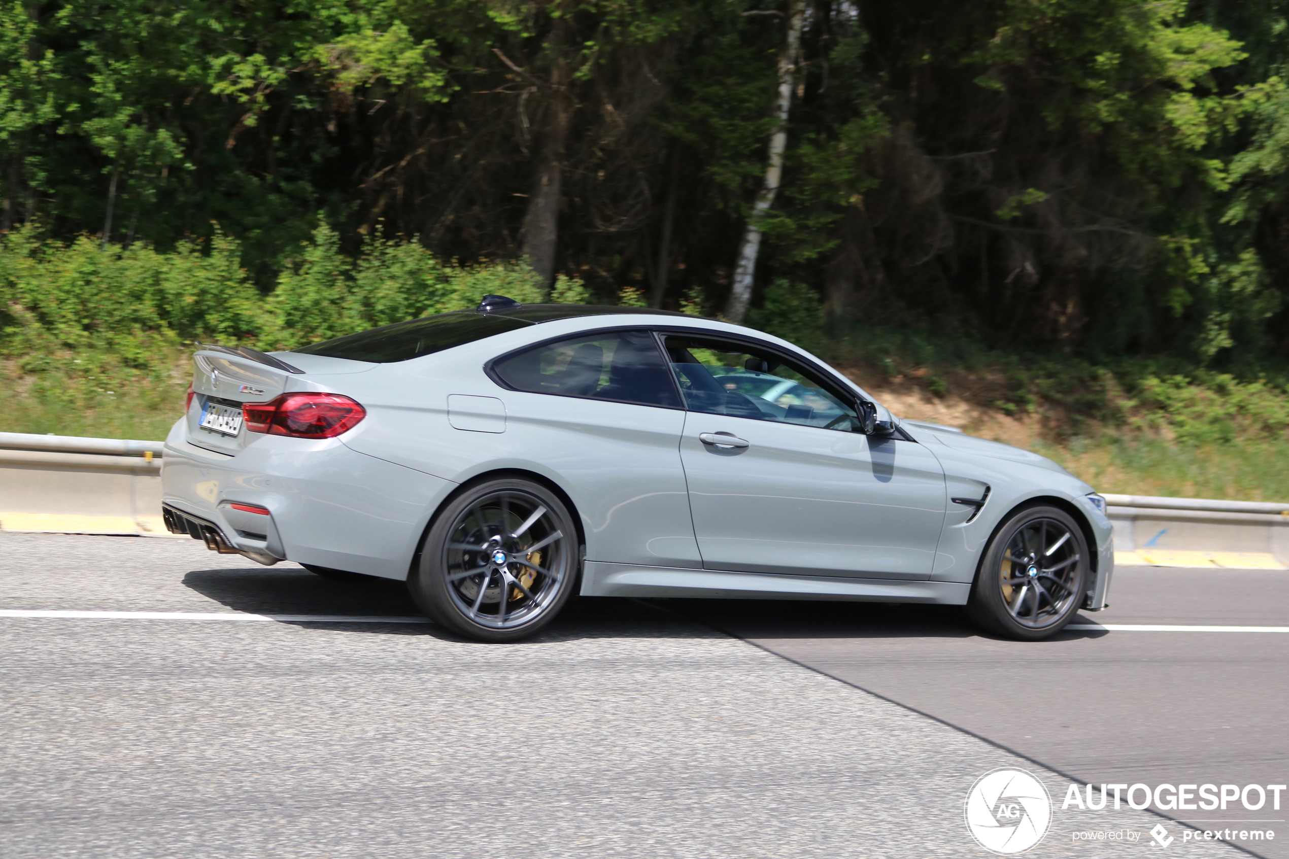 BMW M4 F82 CS