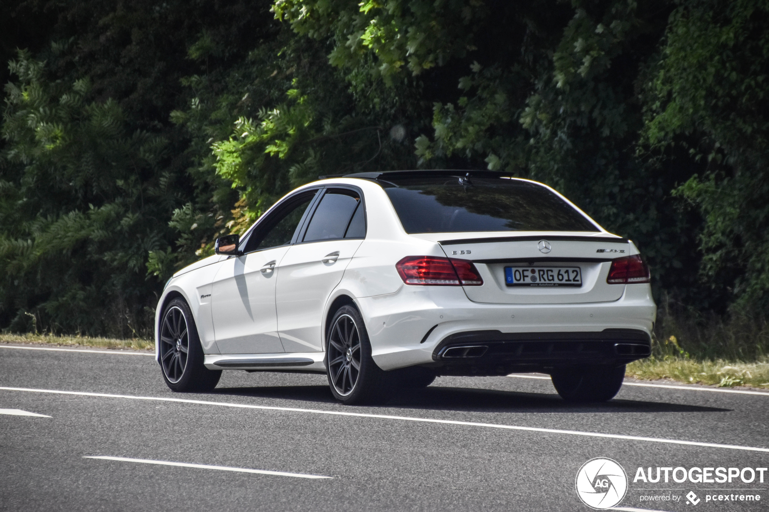 Mercedes-Benz E 63 AMG S W212