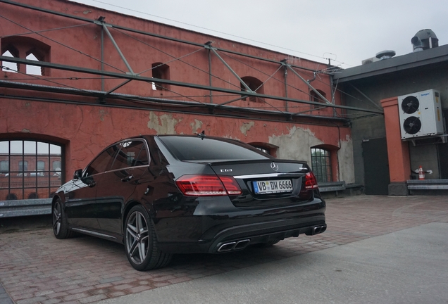 Mercedes-Benz E 63 AMG W212 2013