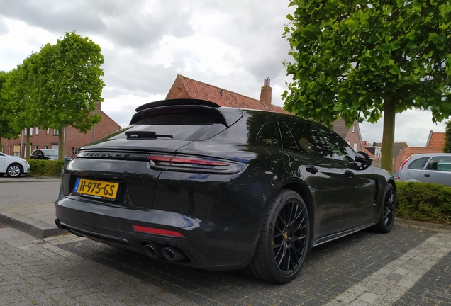 Porsche 971 Panamera Turbo S E-Hybrid Sport Turismo