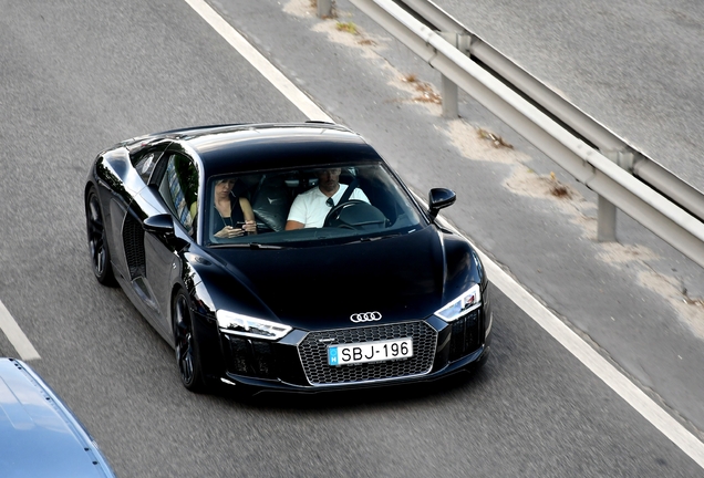 Audi R8 V10 2015