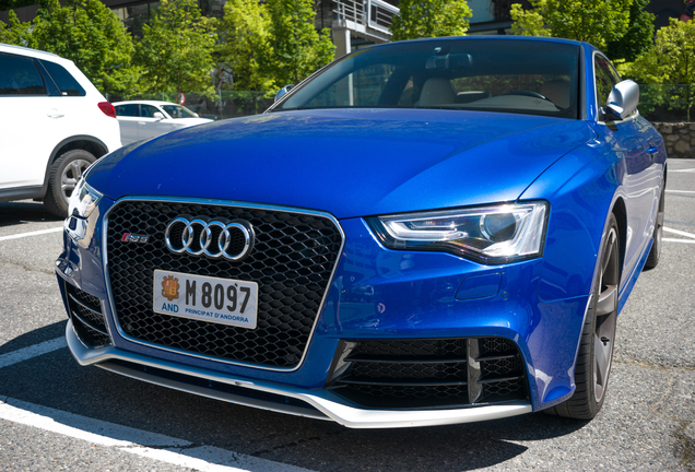 Audi RS5 B8 2012