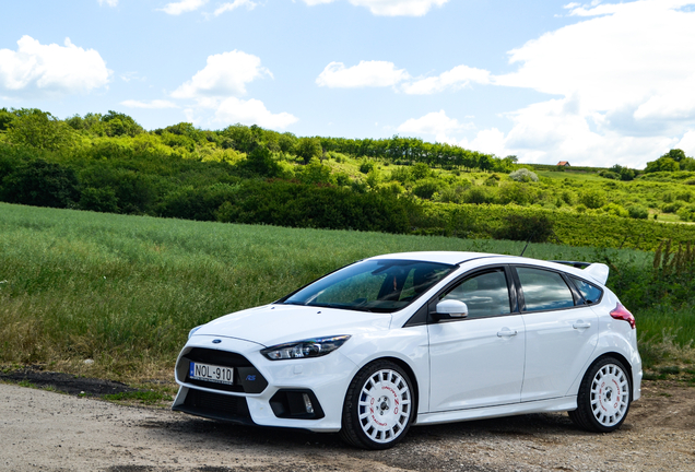 Ford Focus RS 2015