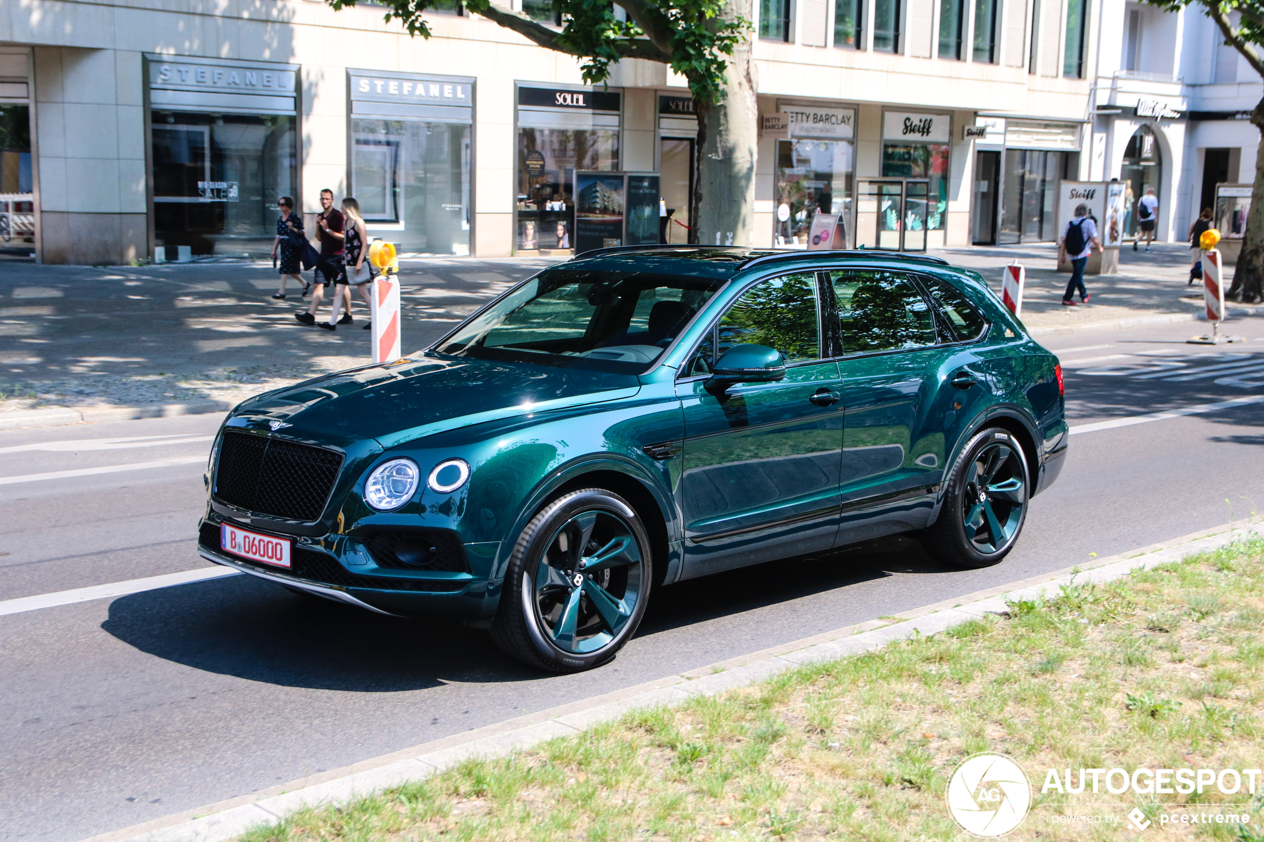 Bentley Bentayga Hybrid Berlin Edition