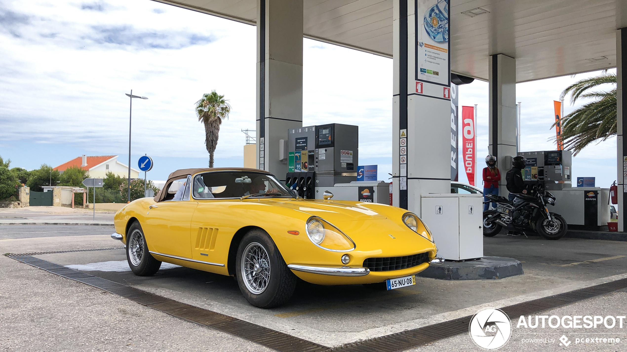 Ferrari 275 GTB/4 NART Spyder