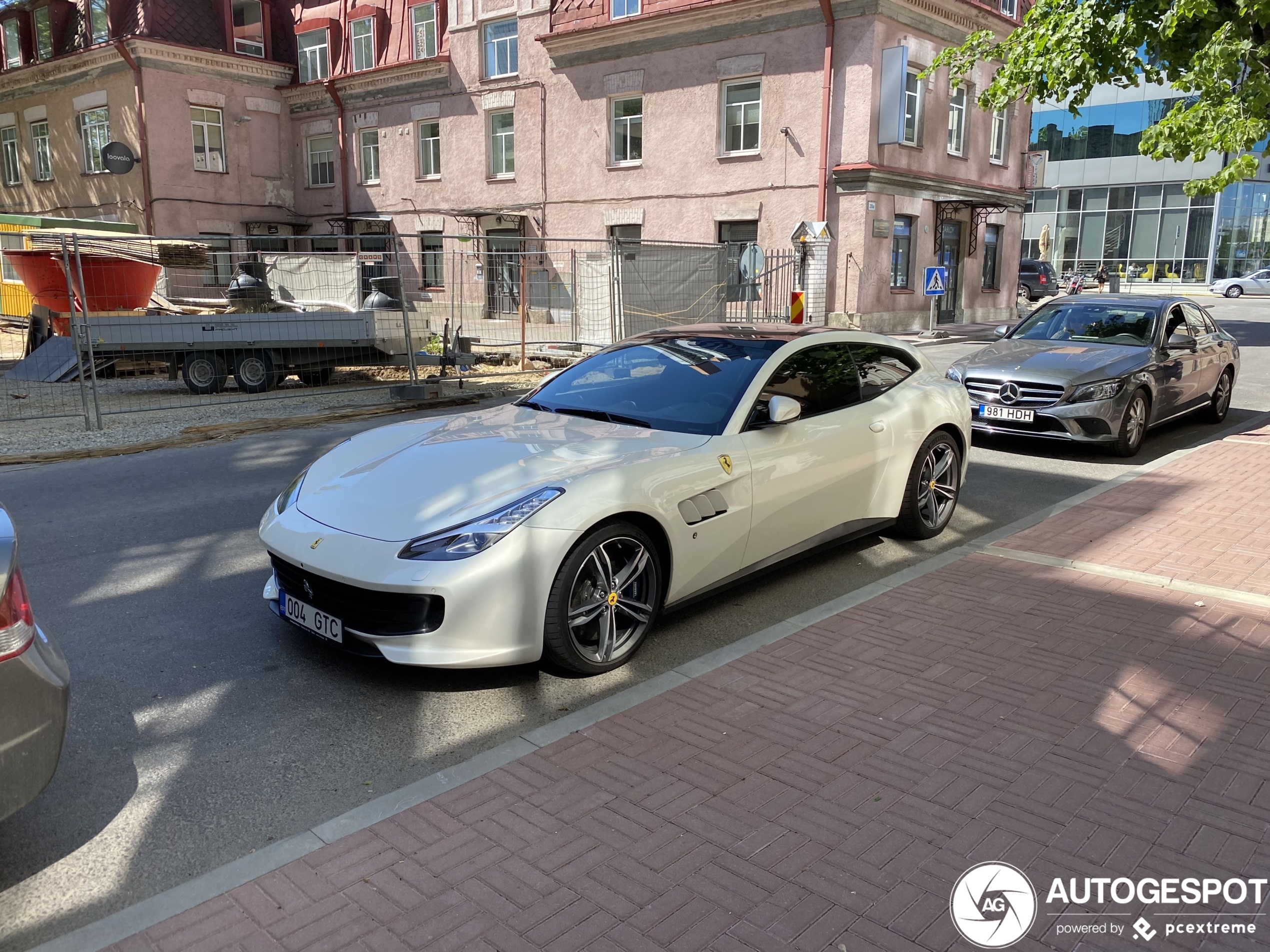 Ferrari GTC4Lusso