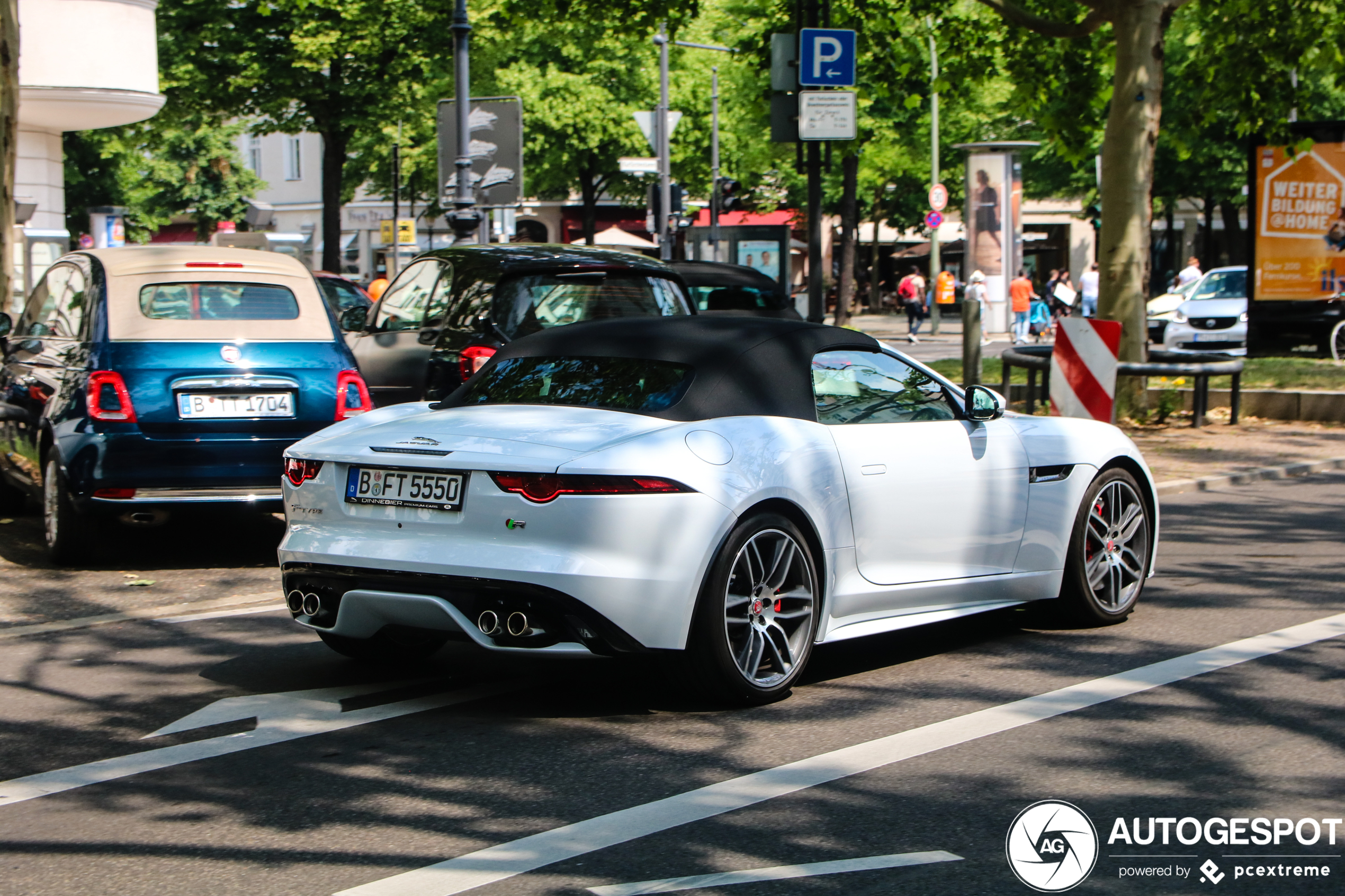 Jaguar F-TYPE R Convertible 2017