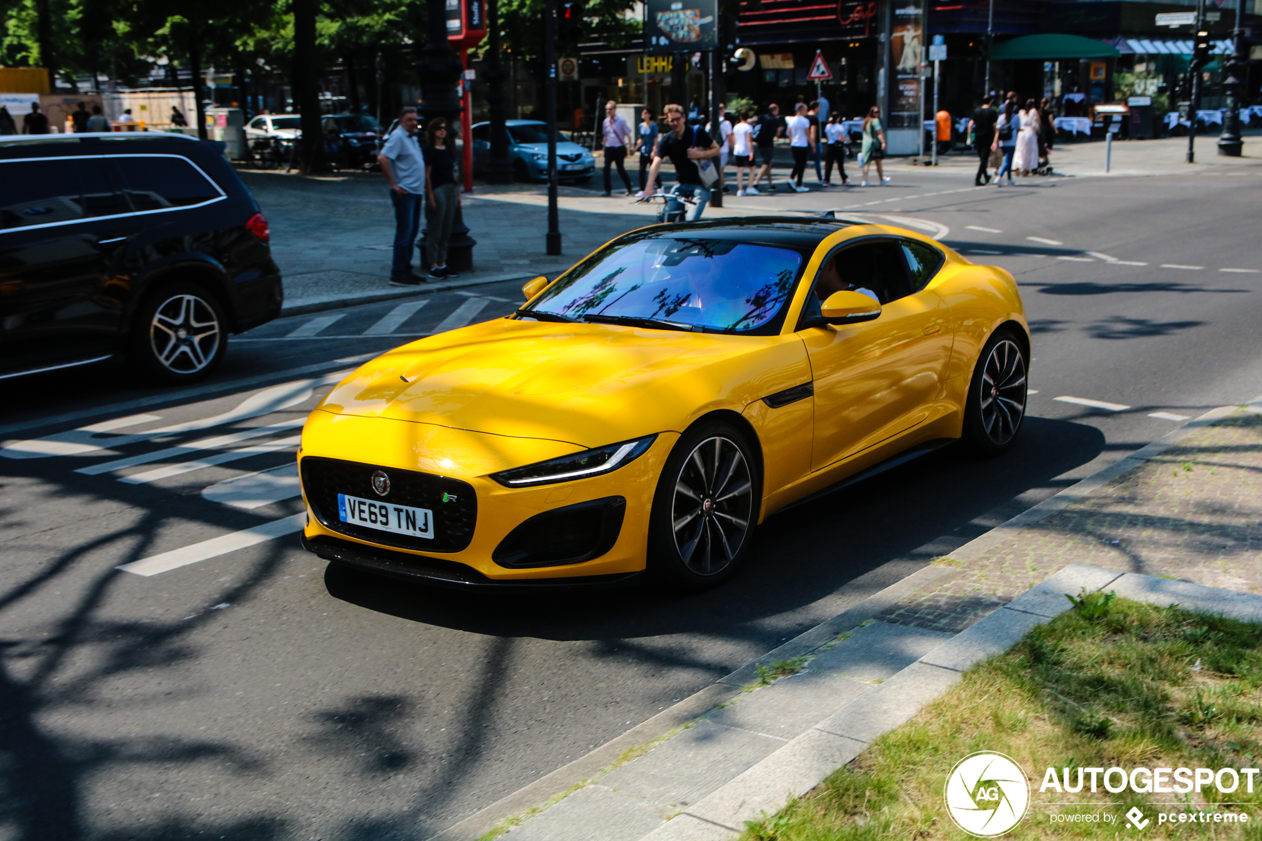 Jaguar F-TYPE R Coupé 2020