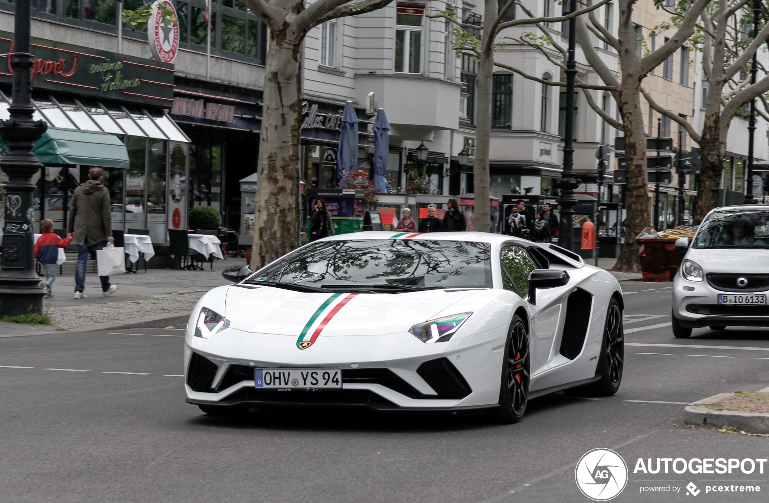 Lamborghini Aventador S LP740-4