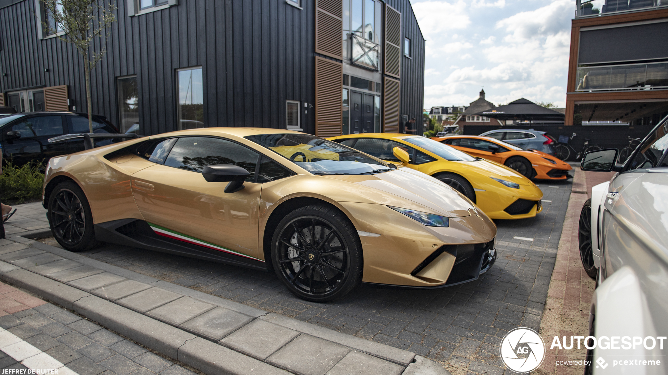 Lamborghini Huracán LP640-4 Performante