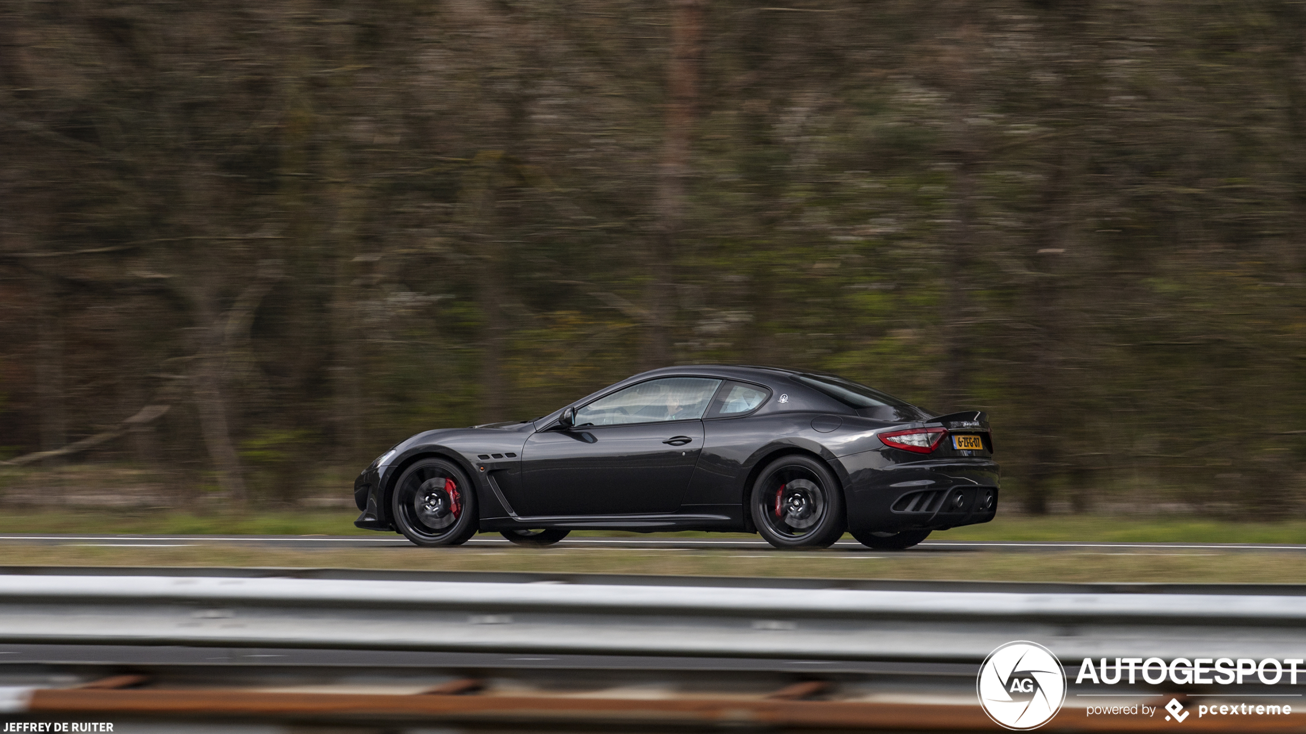 Maserati GranTurismo MC Stradale 2013