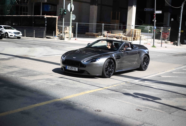 Aston Martin V12 Vantage S Roadster