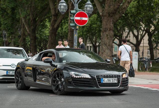 Audi R8