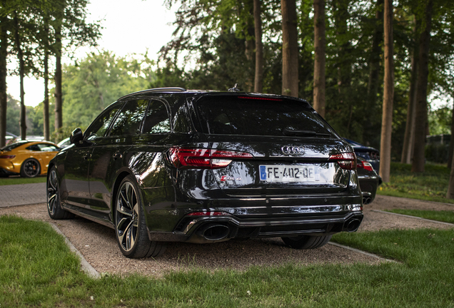 Audi RS4 Avant B9