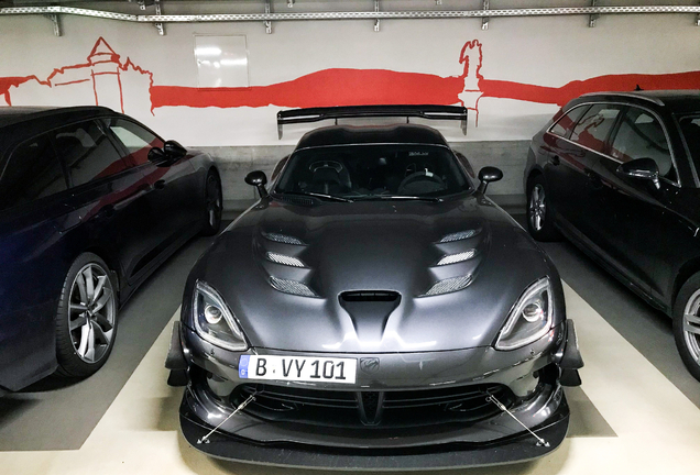 SRT 2016 Viper ACR Extreme