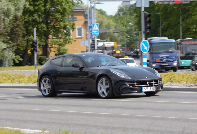 Ferrari FF