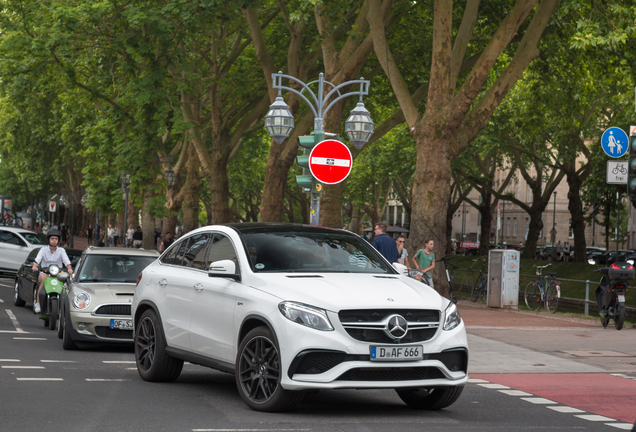 Mercedes-AMG GLE 63 Coupé C292