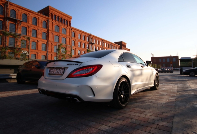 Mercedes-Benz CLS 63 AMG S C218 2015