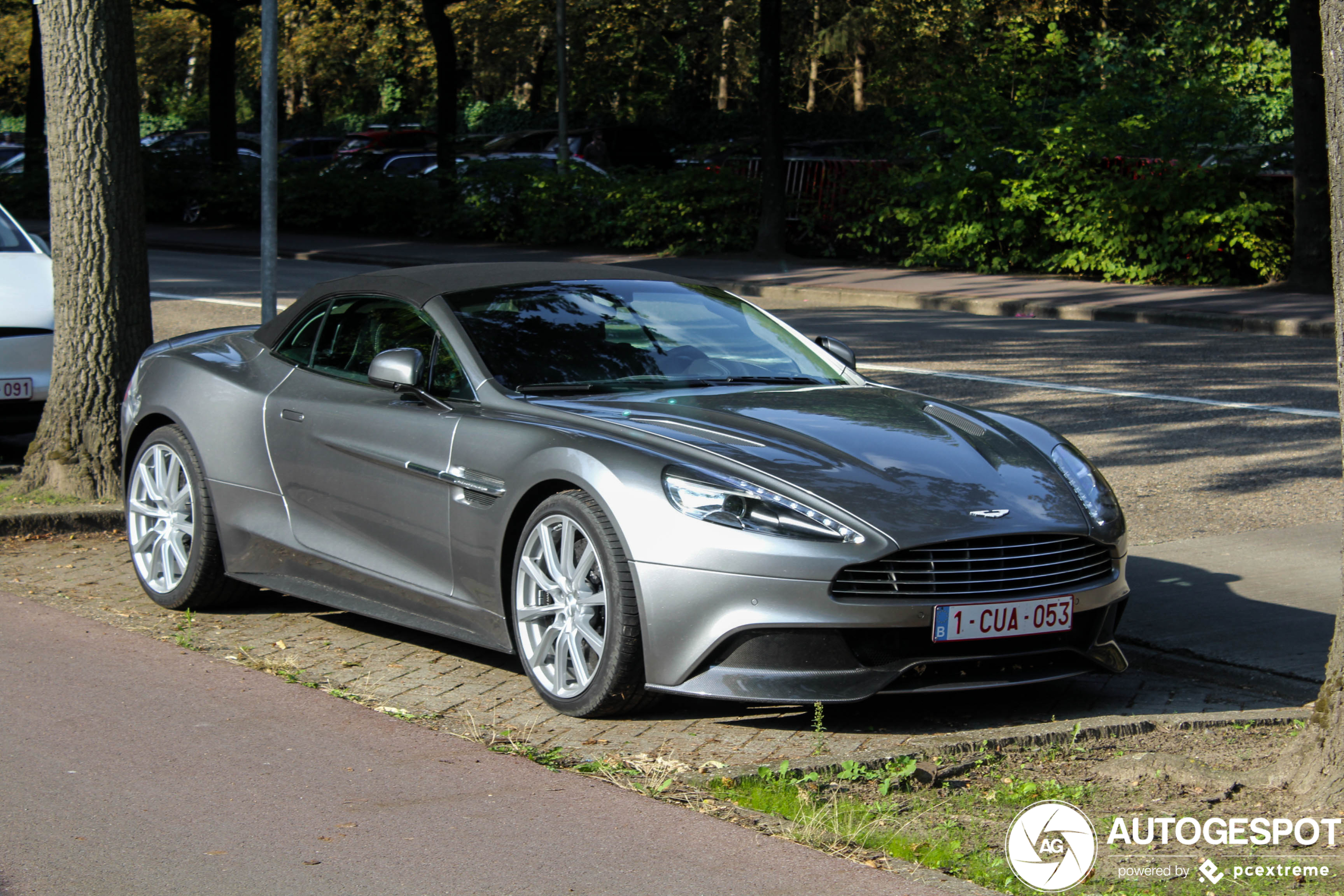 Aston Martin Vanquish Volante